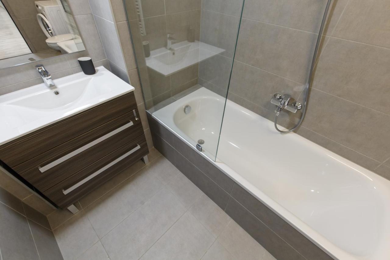 K40 Boutique Apartment In The City Center بودابست المظهر الخارجي الصورة