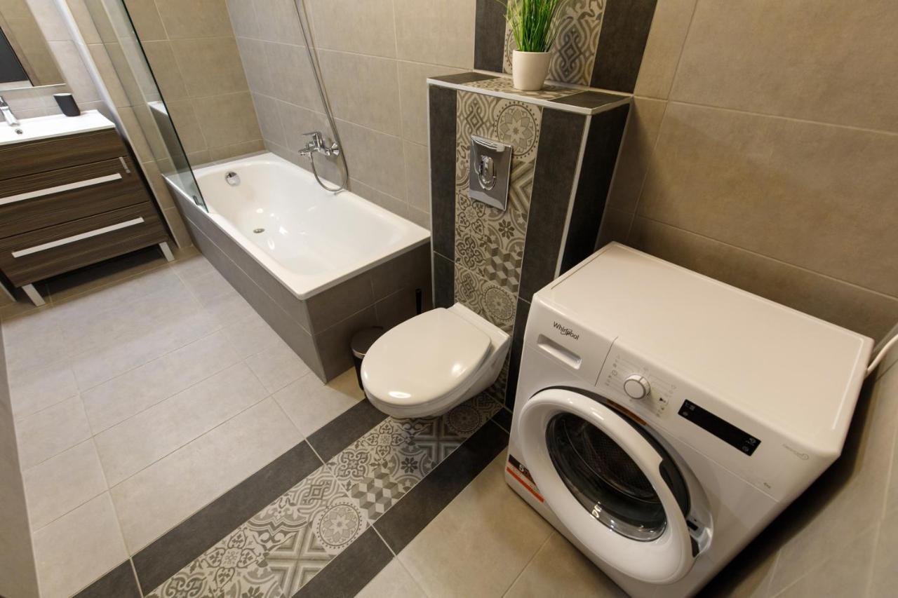K40 Boutique Apartment In The City Center بودابست المظهر الخارجي الصورة