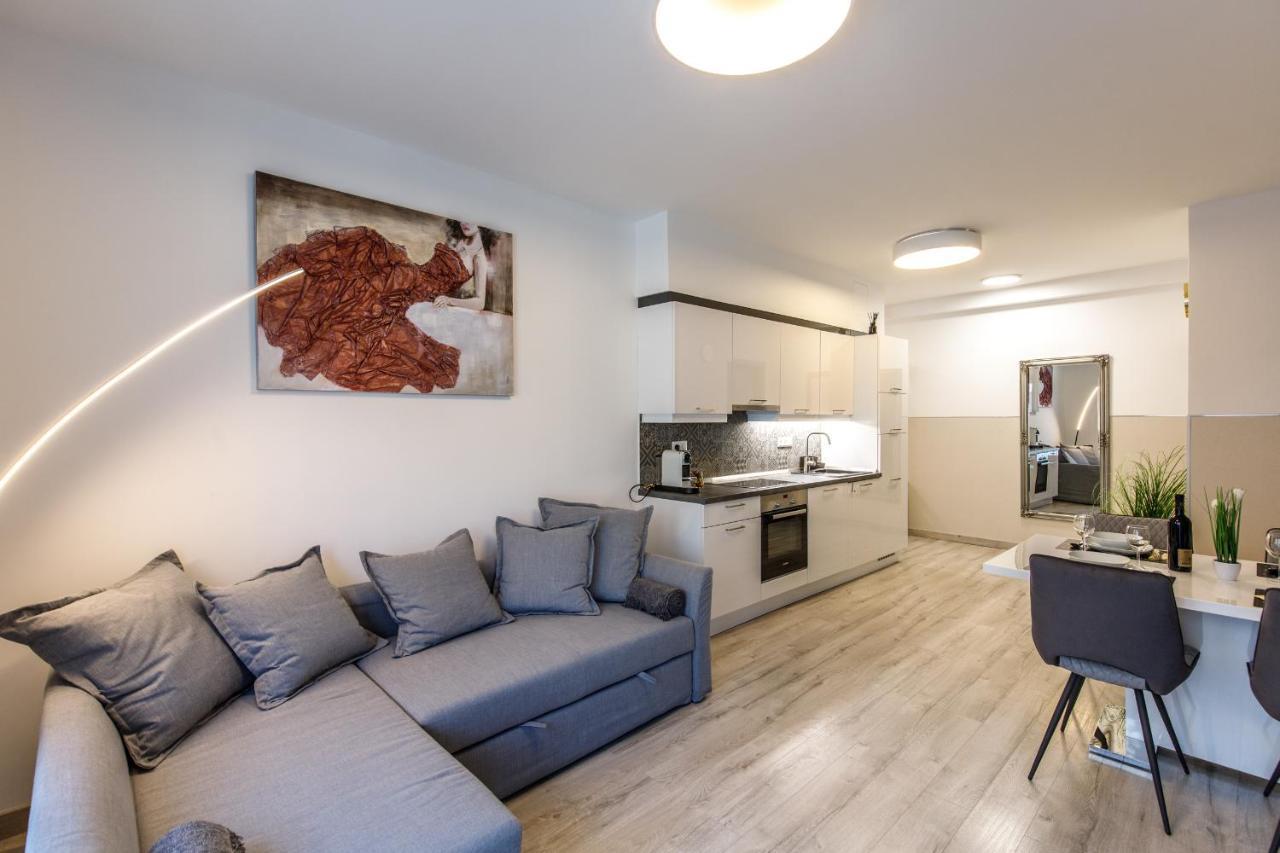 K40 Boutique Apartment In The City Center بودابست المظهر الخارجي الصورة